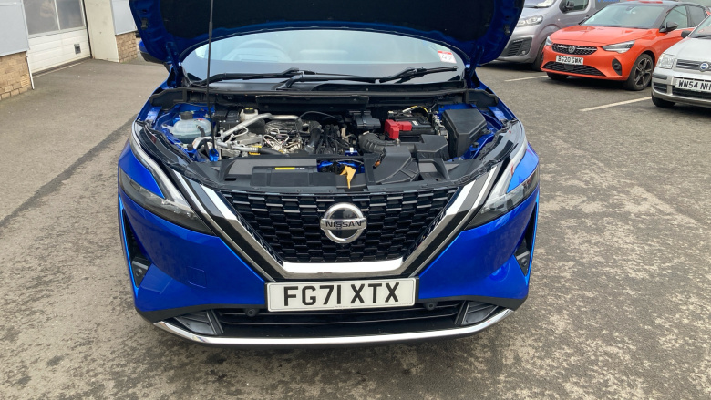 Nissan Qashqai 1.3 DiG-T MH 158 Premiere Edition 5dr Xtronic Petrol Hatchback